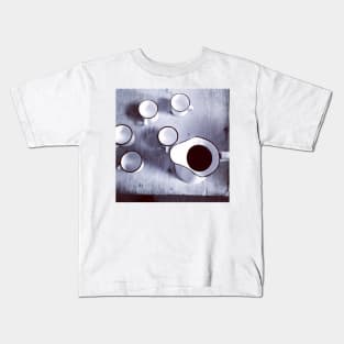 Jug and mugs Kids T-Shirt